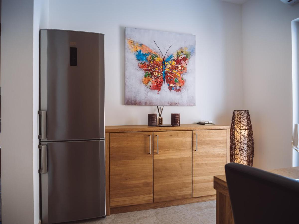 ロヴランCasa Marielaアパートメント エクステリア 写真